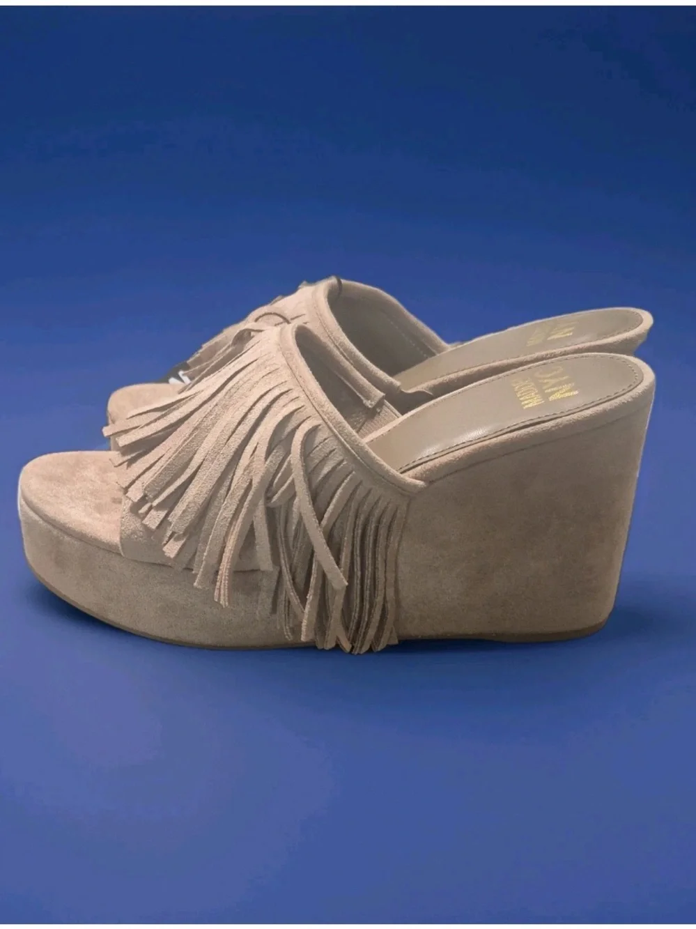 NWT! Madden NYC Women's Fringe Boho Taupe Faux Suede Wedge Platform Sandal Sz 9
